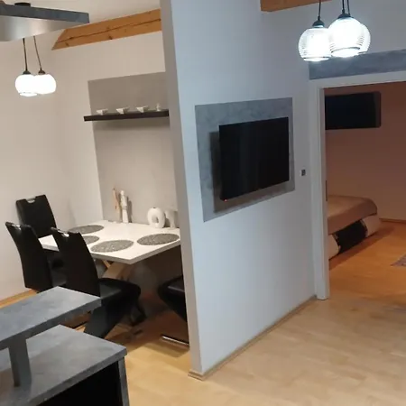 Rodinny V Centru Znojma Apartment *
